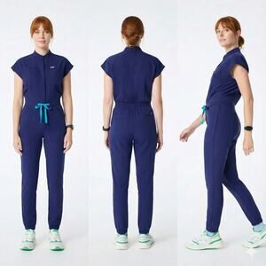 Figs Rafaela Purple Jam Scrub Jumpsuit Style Size XXL Scurbs